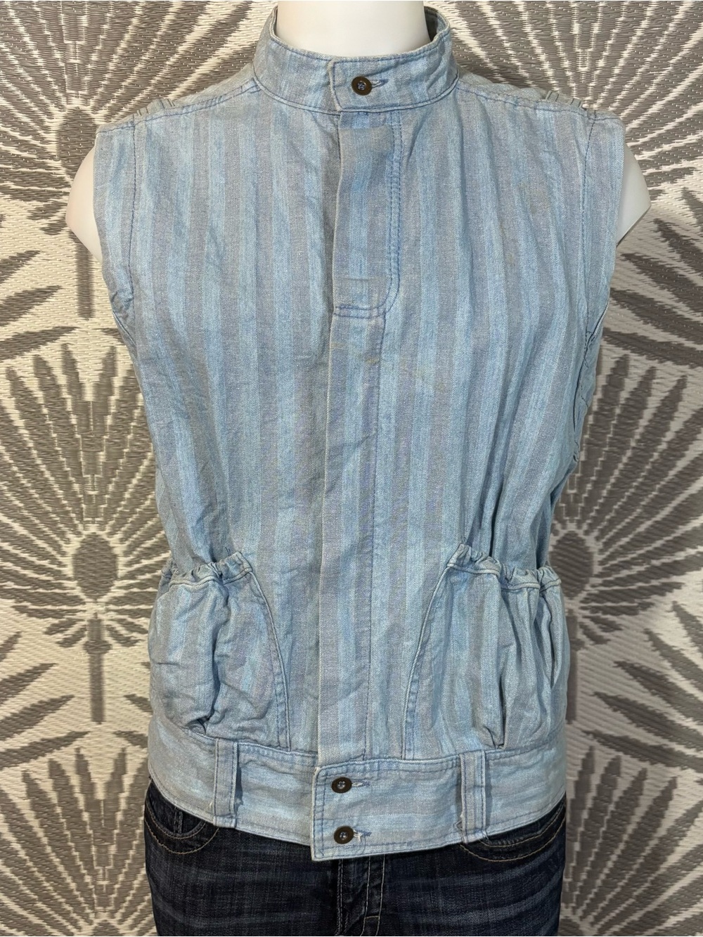 Vtg Pinstripe Denim Vest Mens Sz M Light Wash Sleeveless Jacket Bon Jour 80s